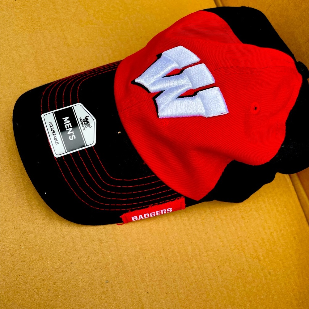 Men’s NCAA Wisconsin Badgers hat